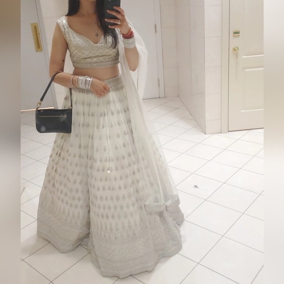 Lehenga - Picture 3 of 3